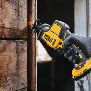 DeWALT Scie alternative à une main sans balai et sans fil Xtreme 12V MAX (Outil Seul)