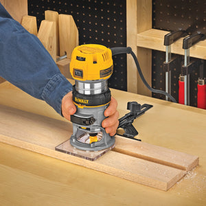 DeWALT Toupie compacte à vitesse variable